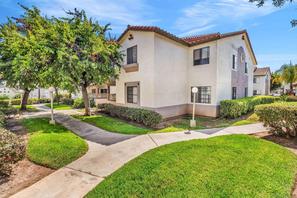 3566 Sunset Ln 71 Property Photo 20