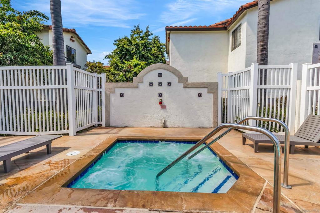 3566 Sunset Ln 71 Property Photo 23