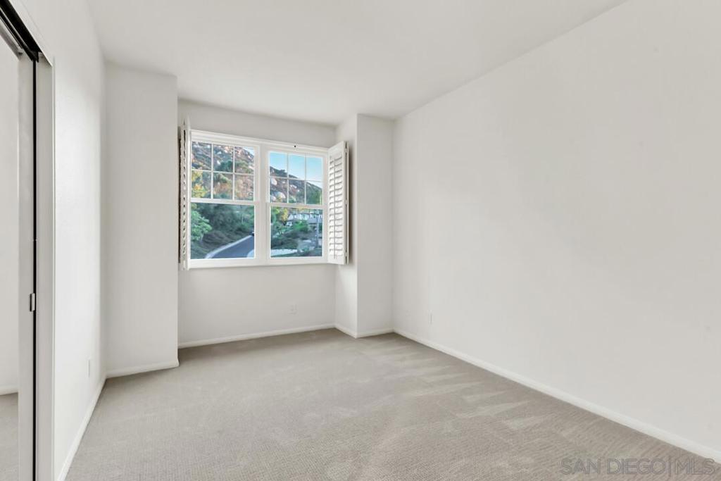 17002 Obsidian Dr Property Photo 36