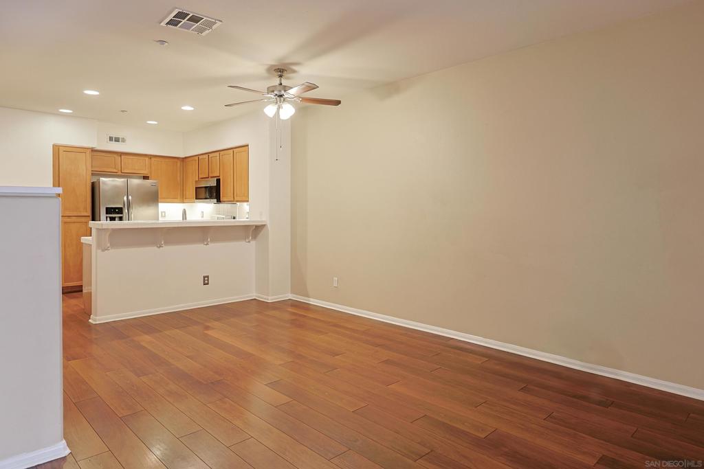 4300 Newton Ave 29 Property Photo 2