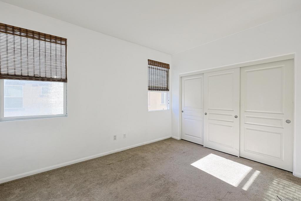 4300 Newton Ave 29 Property Photo 13