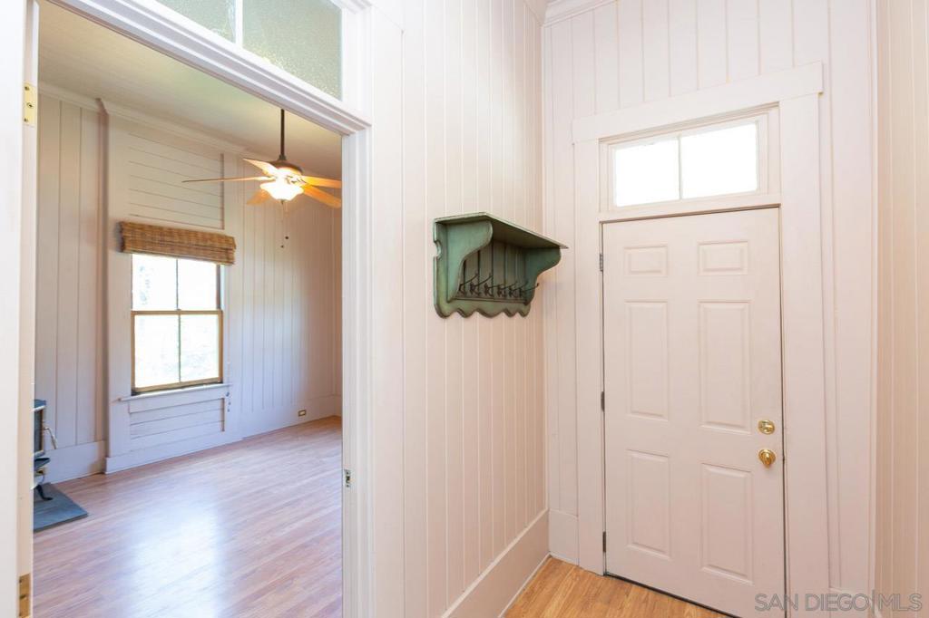 2605 Washington Street Property Photo 7