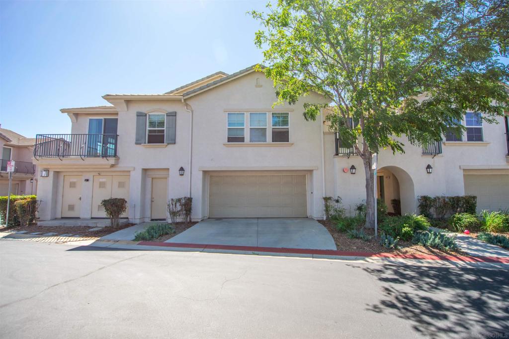 36295 Grazia Way Property Photo 1
