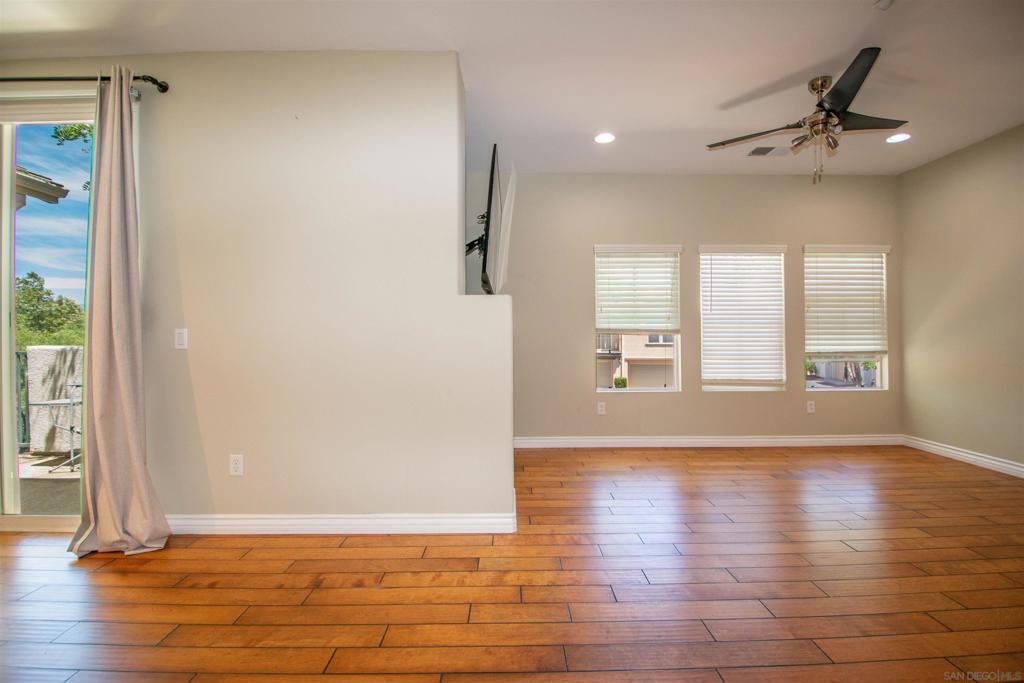 36295 Grazia Way Property Photo 7
