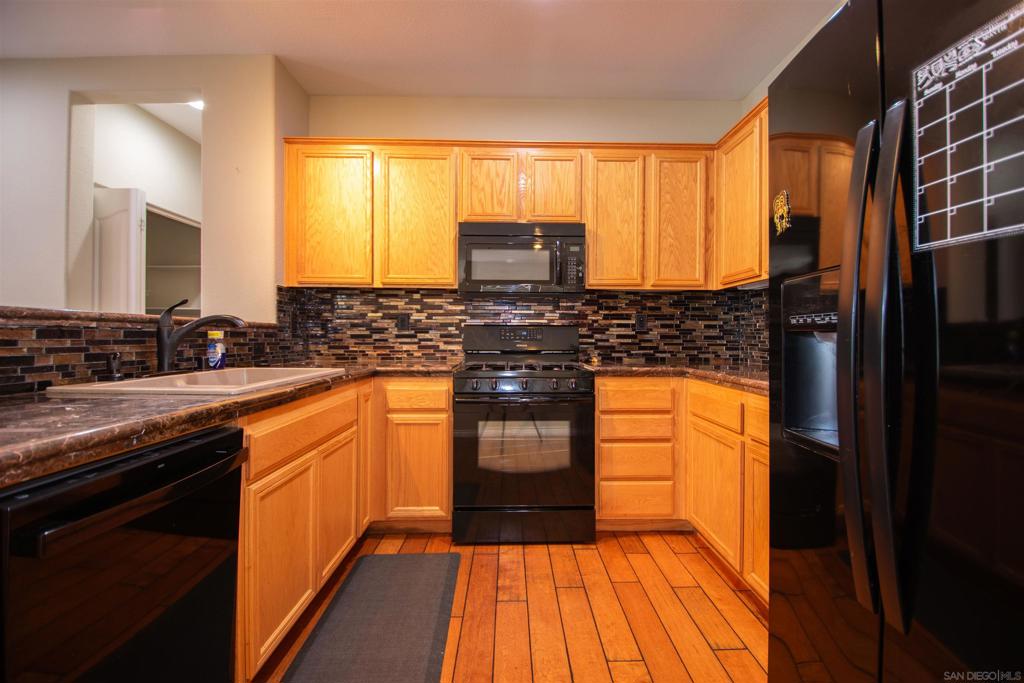 36295 Grazia Way Property Photo 15