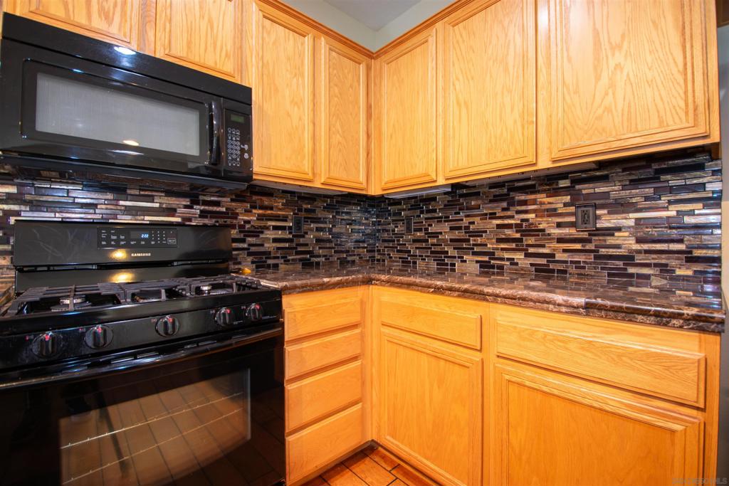 36295 Grazia Way Property Photo 17