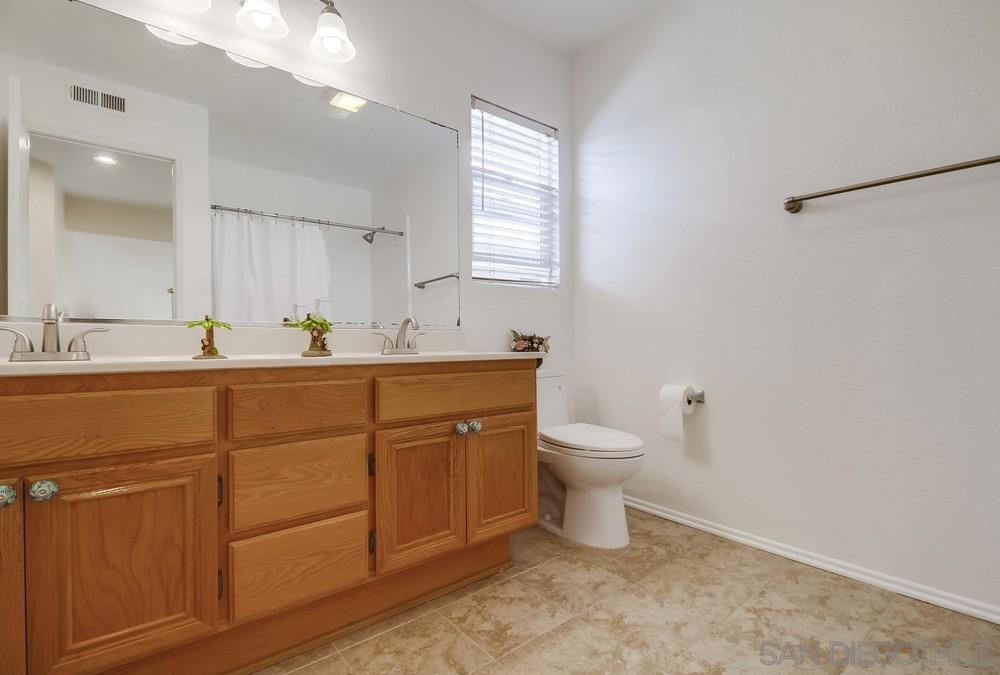 13837 Fontanelle Pl Property Photo 30
