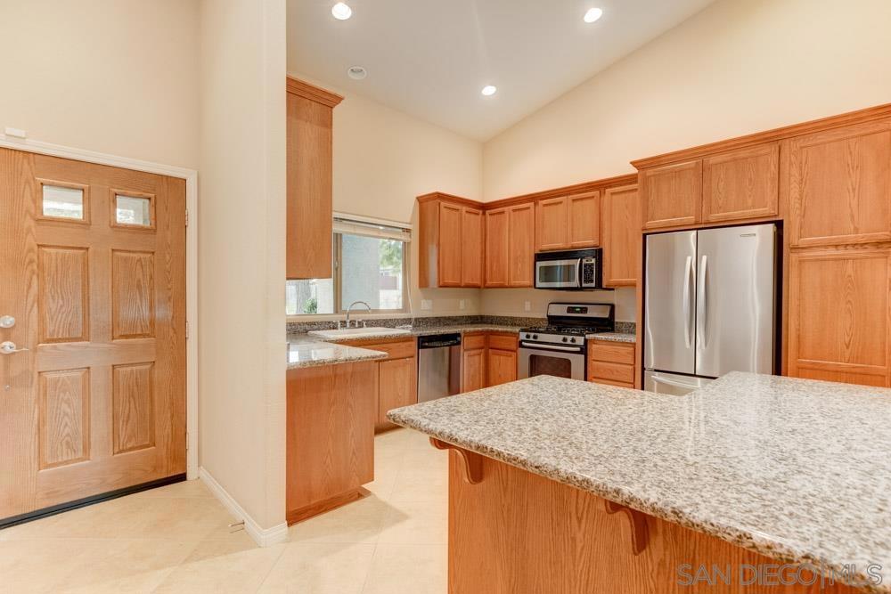 9504 Paseo De Los Castillos Property Photo 14