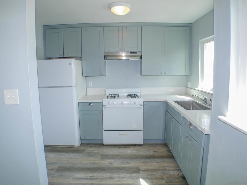 328 Milbrae Street Property Photo 12