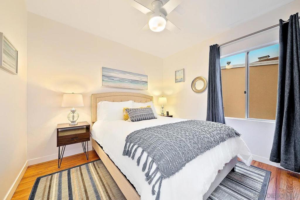 965 Rosecrans St Property Photo 7