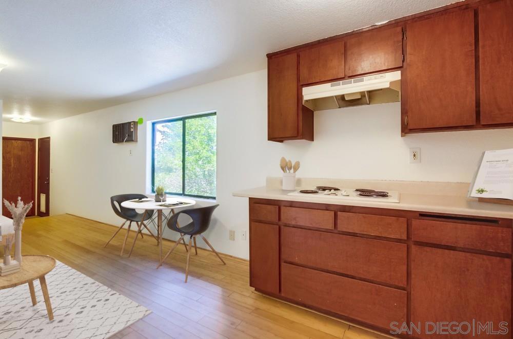 22327 Jans Oak Vw Property Photo 27