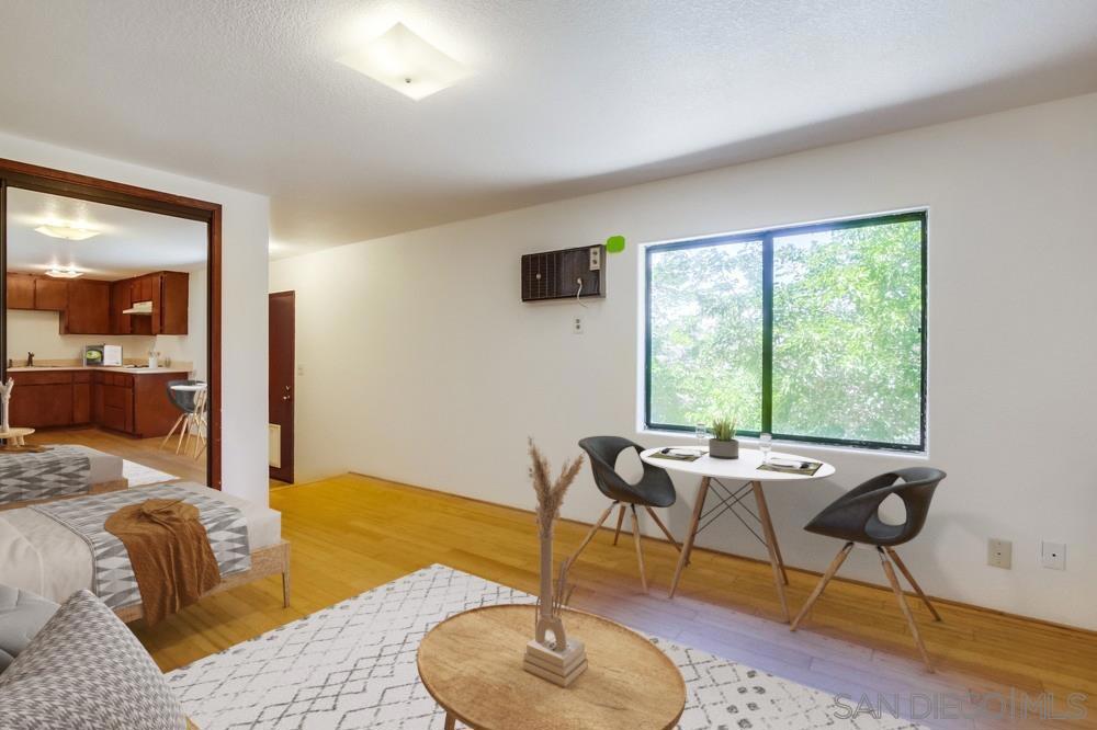 22327 Jans Oak Vw Property Photo 28