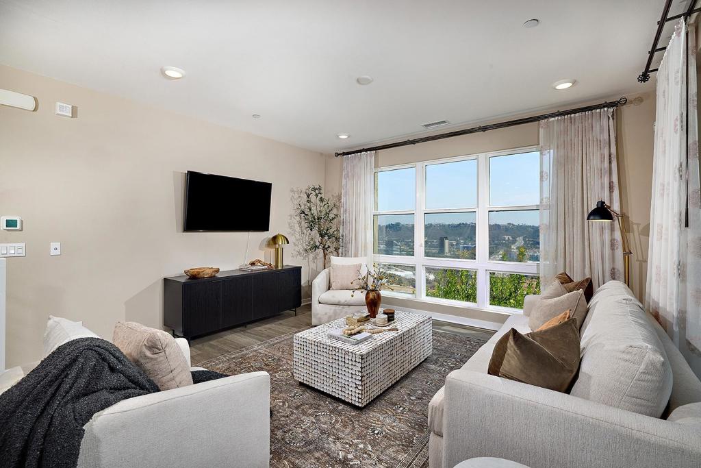 2921 Via Alta Pl Property Photo 9