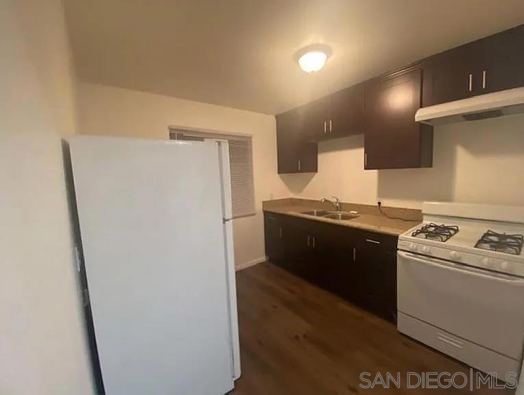 9208 Harness Street Property Photo 13