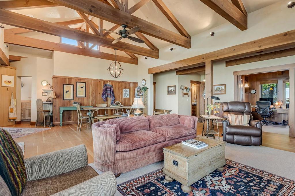 35750 Mountain Circle Drive Property Photo 12