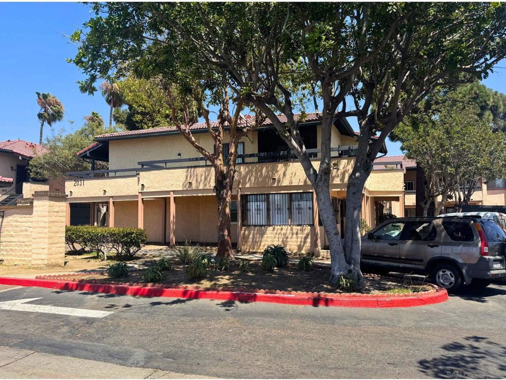 875 W W San Ysidro Blvd 14 Property Photo 1