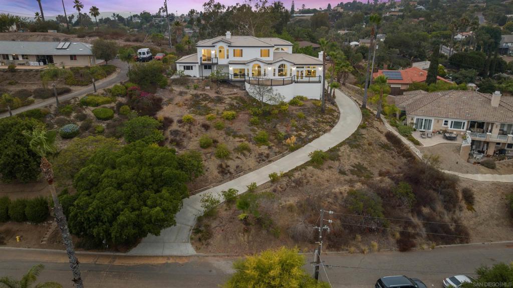 1522 Maxwell Lane Property Photo 30