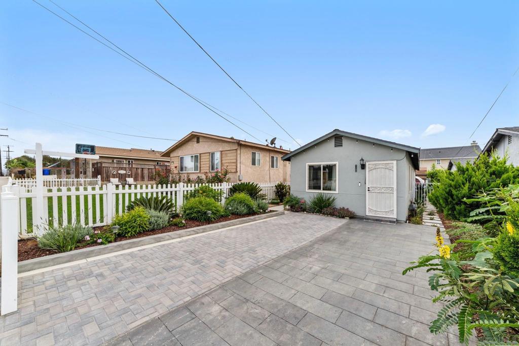 1150 14th St Property Photo 1