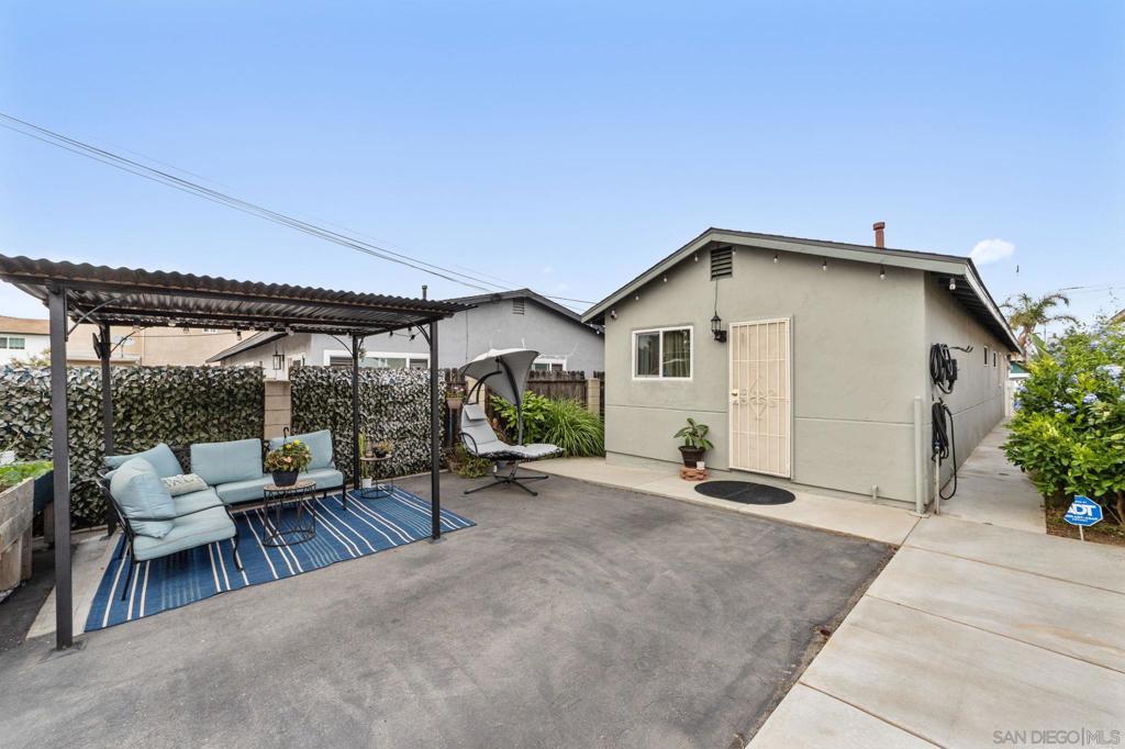 1150 14th St Property Photo 33