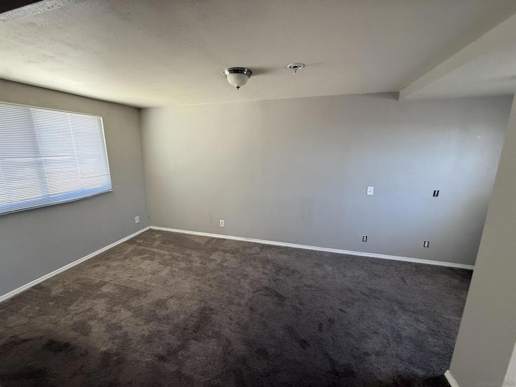 1431 Tierra Del Sol Rd Property Photo 9
