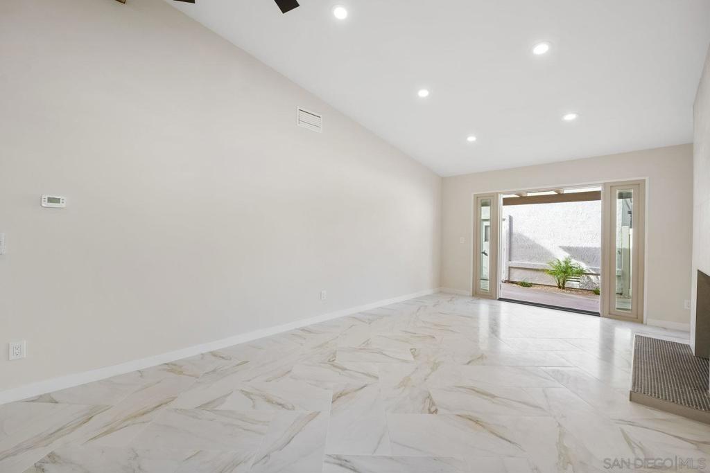 6915 Pear Tree Dr Property Photo 12