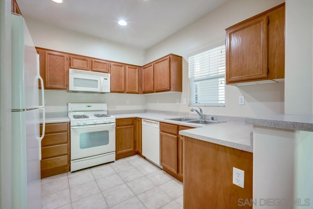 26374 Arboretum Way 3104 Property Photo 1