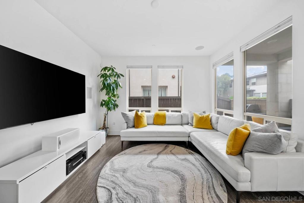 2335 Aperture Circle Property Photo 13