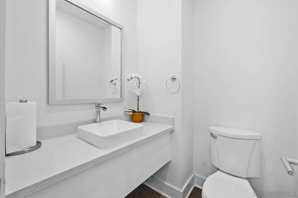 2335 Aperture Circle Property Photo 15