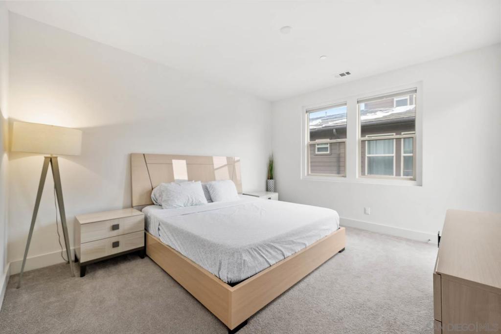 2335 Aperture Circle Property Photo 16