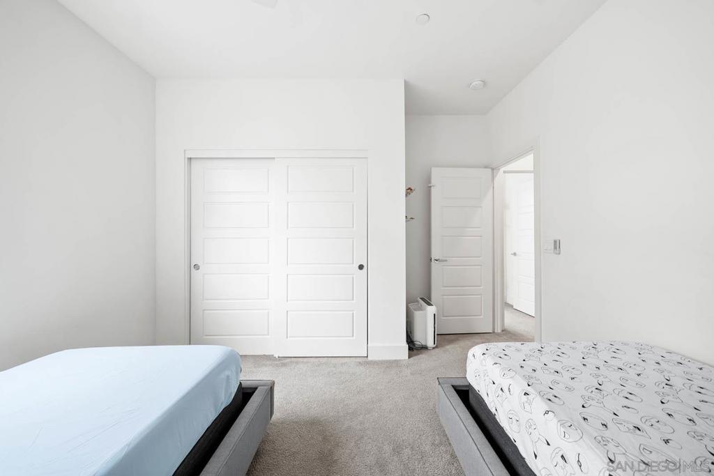 2335 Aperture Circle Property Photo 27