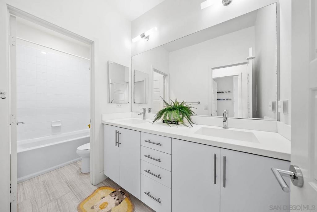 2335 Aperture Circle Property Photo 28