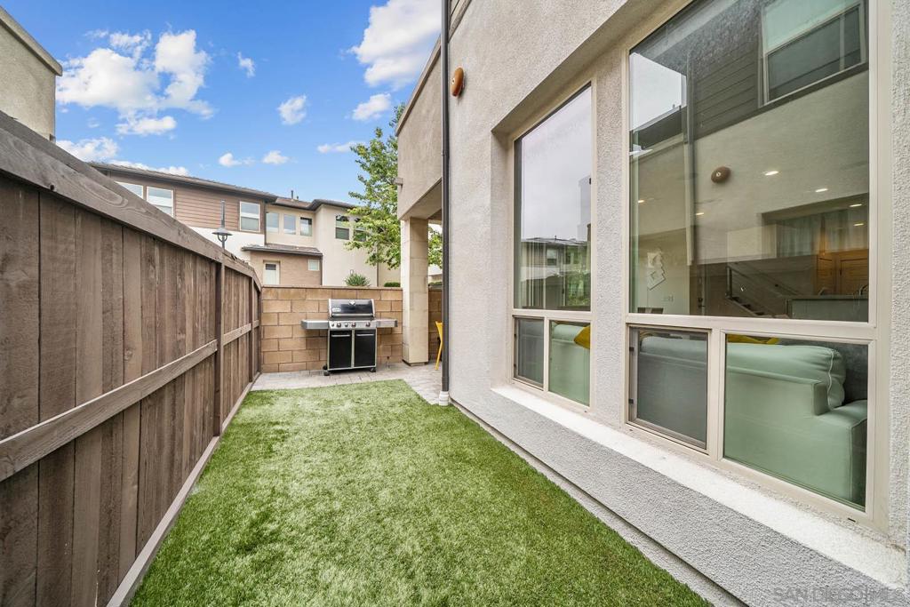 2335 Aperture Circle Property Photo 39