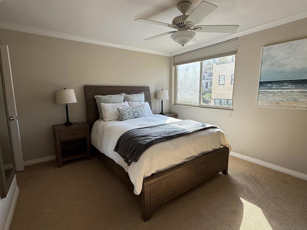 909 Coast 6 Property Photo 10