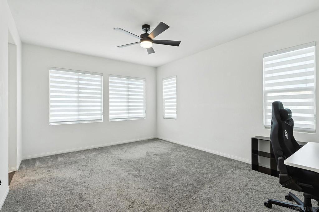 32005 Radiant Dr Property Photo 21