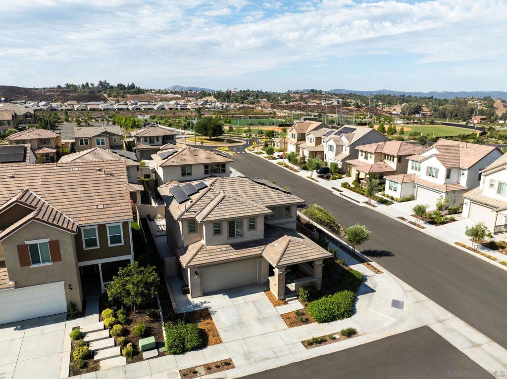 32005 Radiant Dr Property Photo 33