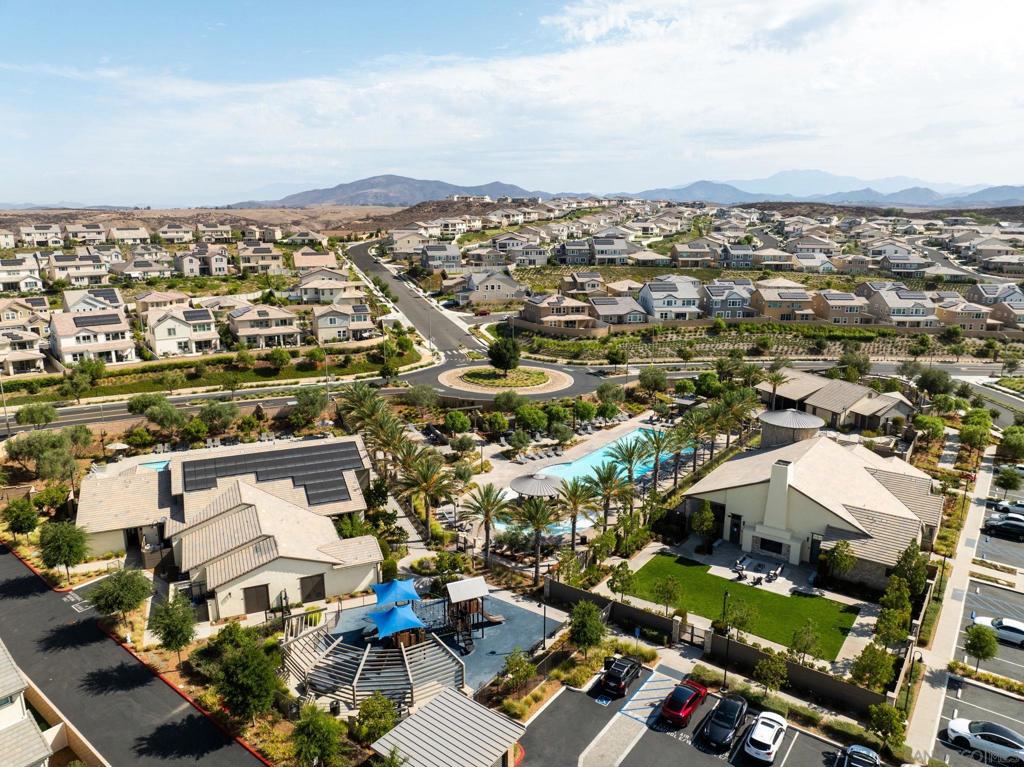 32005 Radiant Dr Property Photo 37