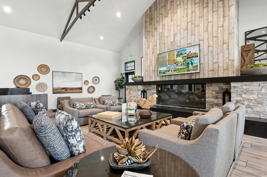 32005 Radiant Dr Property Photo 43