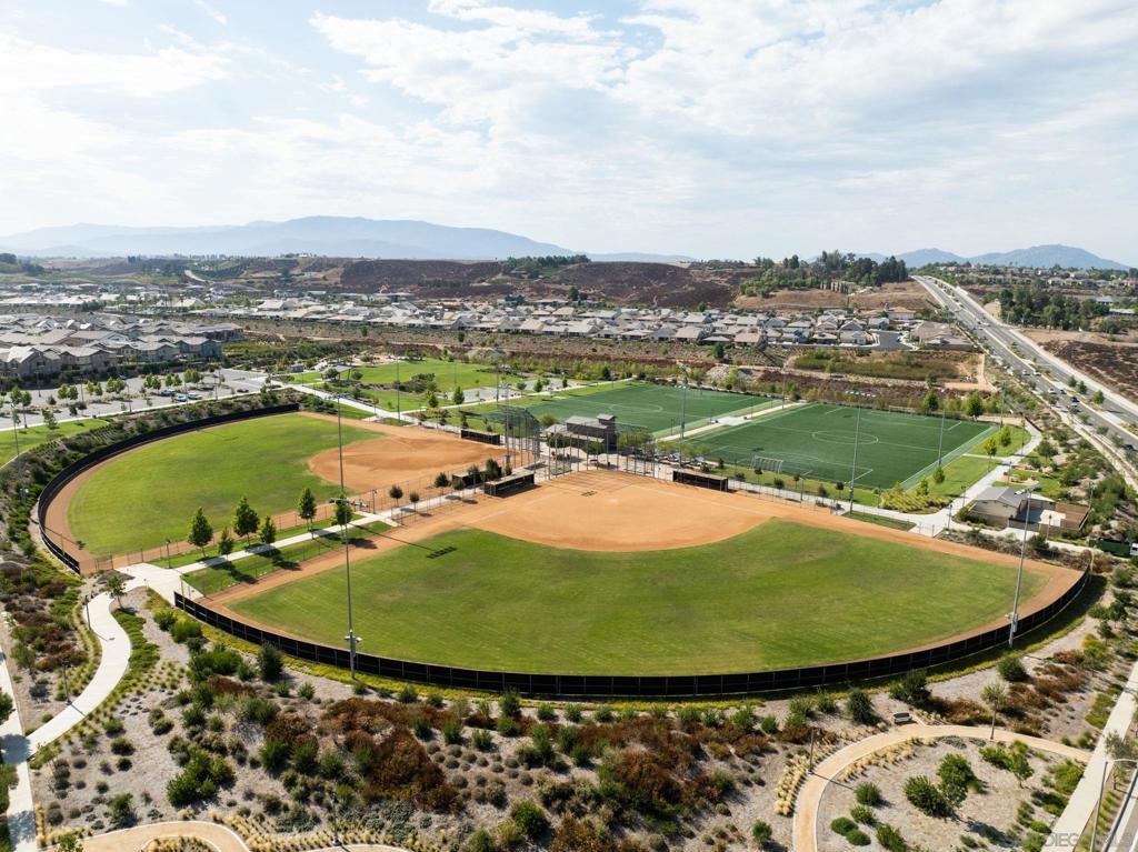 32005 Radiant Dr Property Photo 45