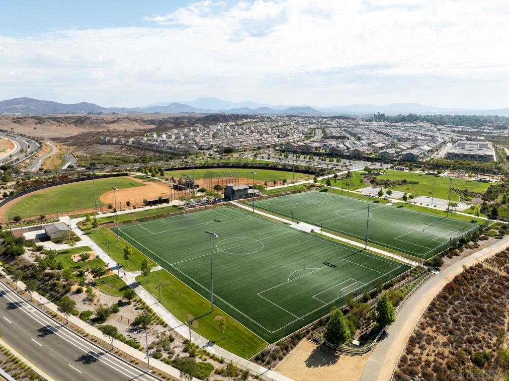 32005 Radiant Dr Property Photo 46