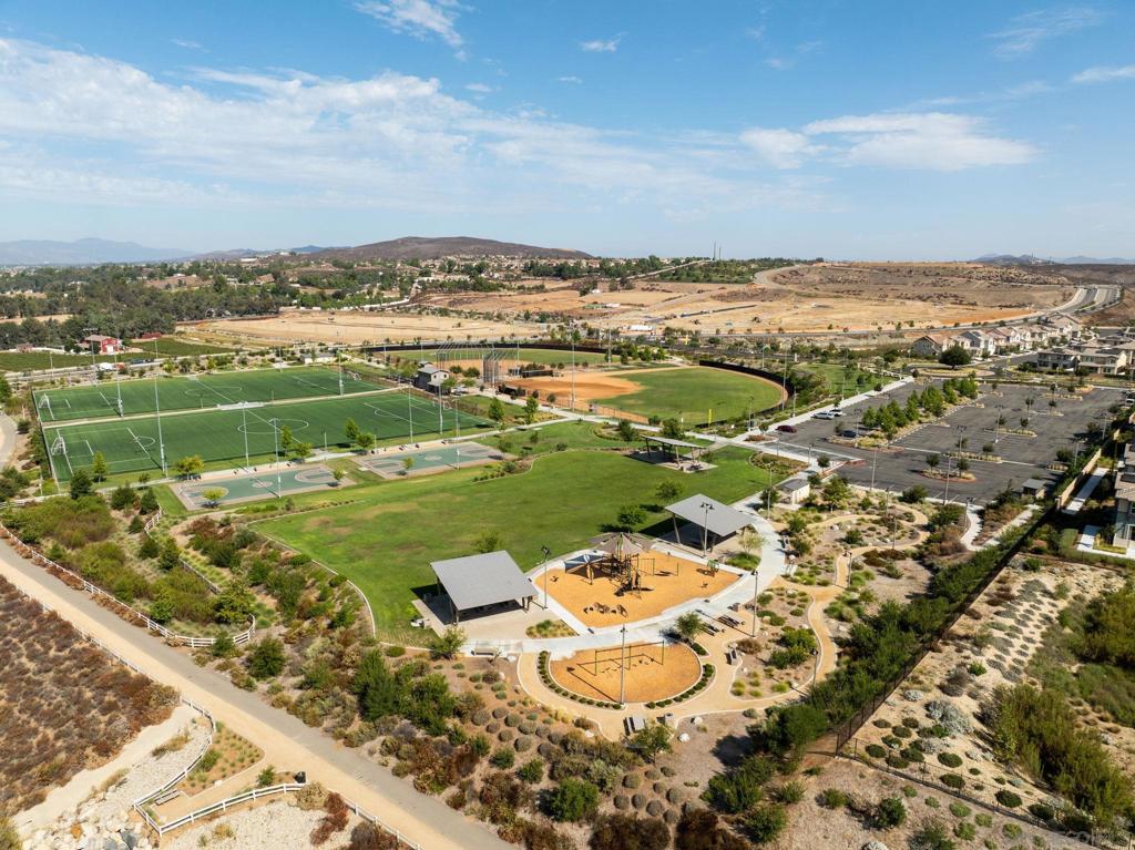 32005 Radiant Dr Property Photo 47