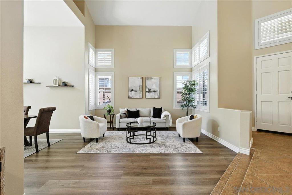 12224 Mulholland Ct Property Photo 9