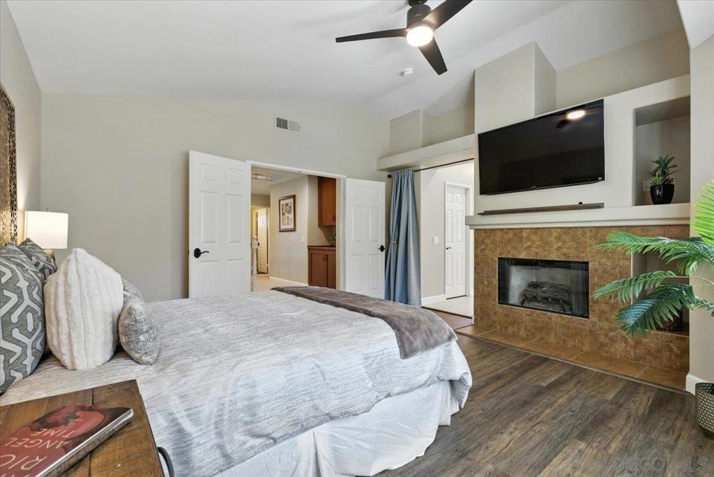 12224 Mulholland Ct Property Photo 32