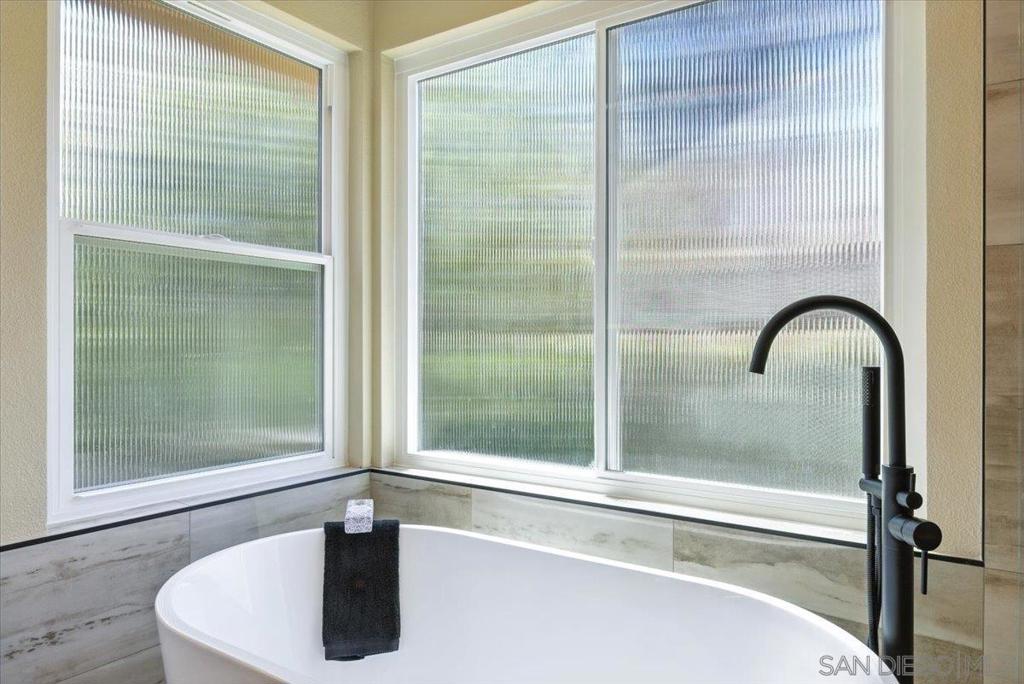 12224 Mulholland Ct Property Photo 36