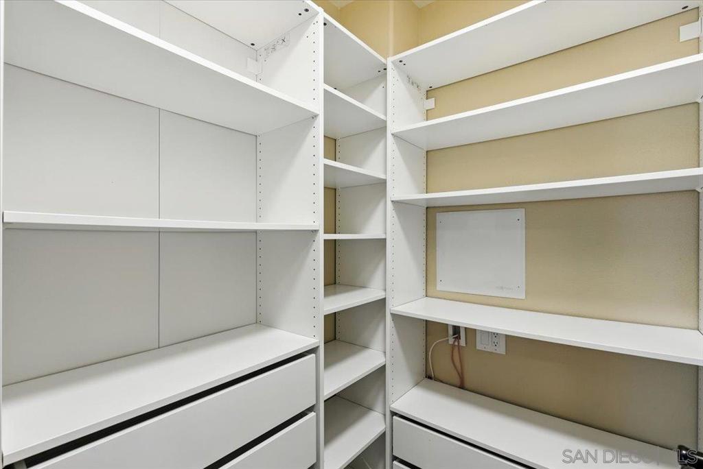 12224 Mulholland Ct Property Photo 41