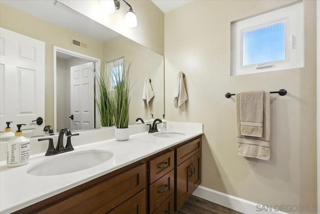 12224 Mulholland Ct Property Photo 42