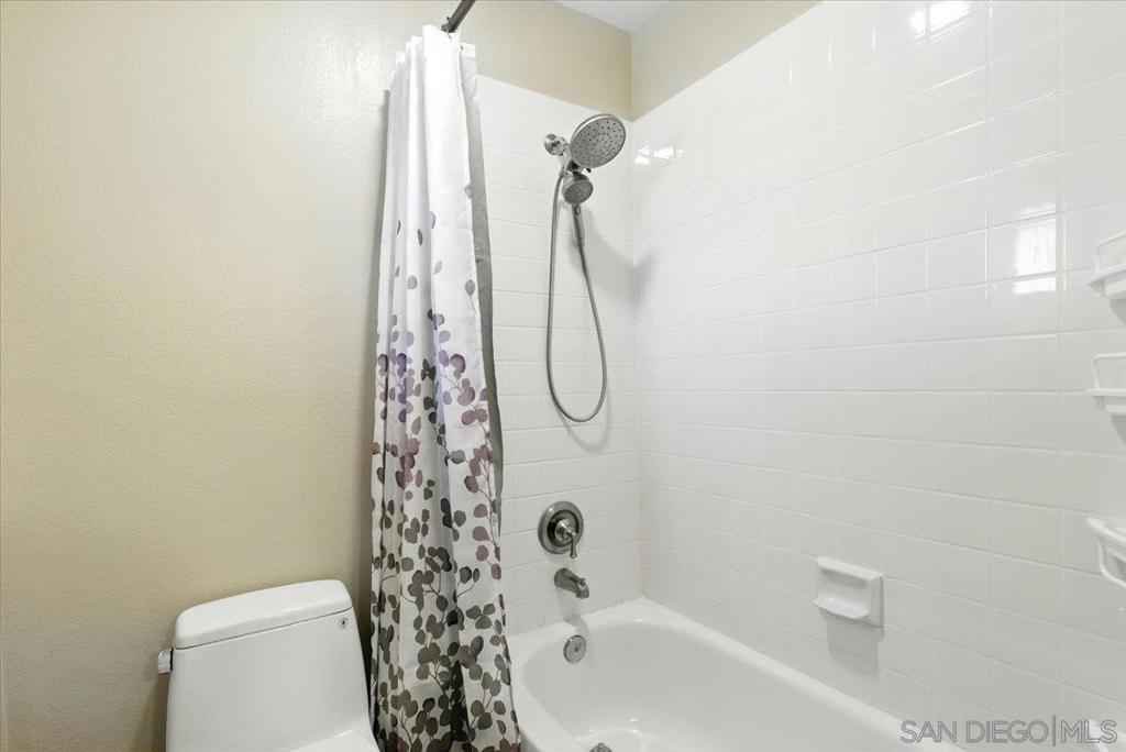 12224 Mulholland Ct Property Photo 43