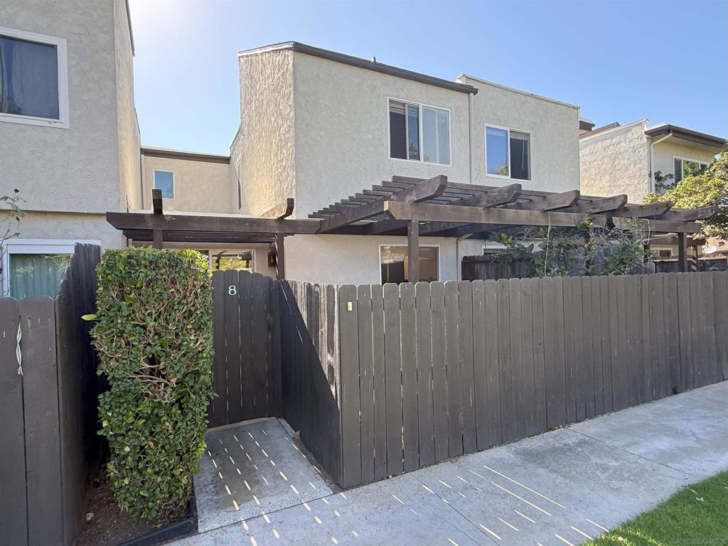 9595 Easter Way 8 Property Photo 1