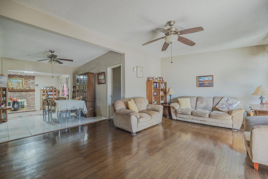 682 Valley Village Dr Property Photo 8