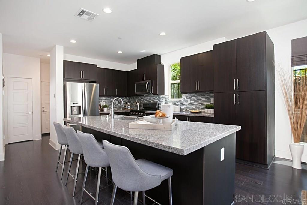 2617 Aperture Circle Property Photo 6