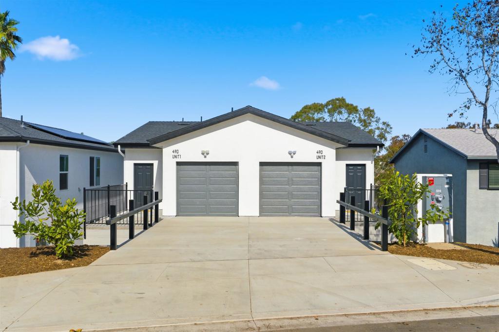 490 Lado De Loma Dr #1-4 Property Photo 2